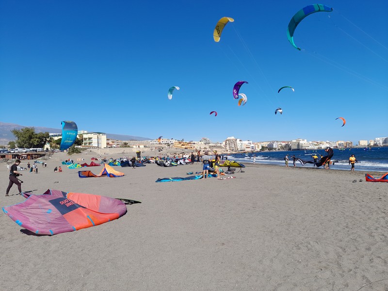 Kitesurfing zimi